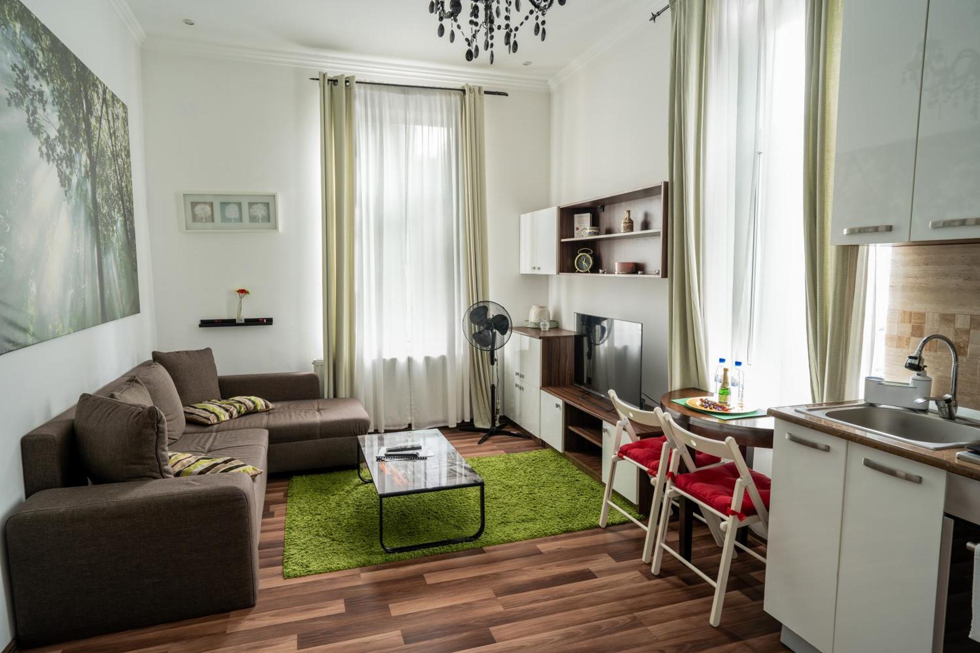 Downtown Central University Apartament - Cal1 Bucharest Exterior photo